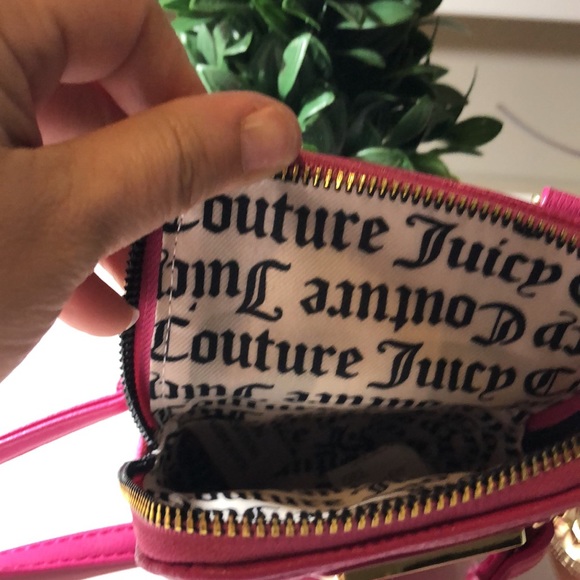 JUICY COUTURE Crossbody Bag for Cellphone - Picture 4 of 9